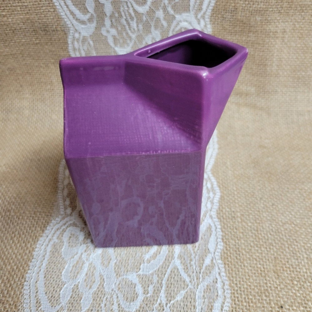 Ceramic Milk creamer carton eggplant color vintage new old stock - Picture 5 of 6